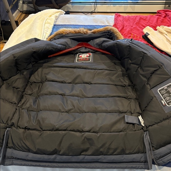 Pajar Men's Black Puffer Jacket with Fur Hood - Picture 5 of 10